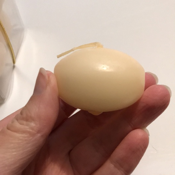 $9 item or bundle 3 $9 items for $21 offer- Floating Candles- 2packs - Picture 3 of 4